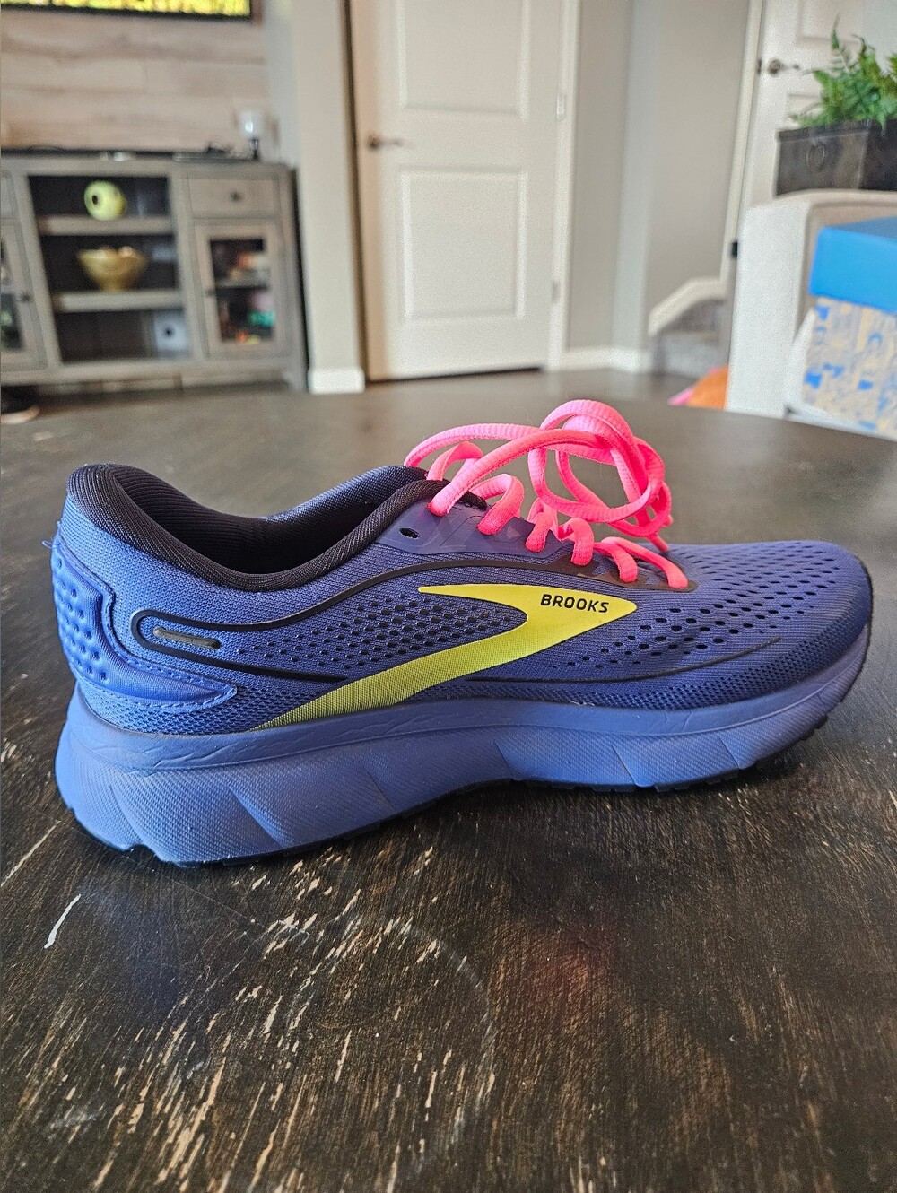 Brooks Trace 2 Women's Running Shoe - Picture 7 of 7